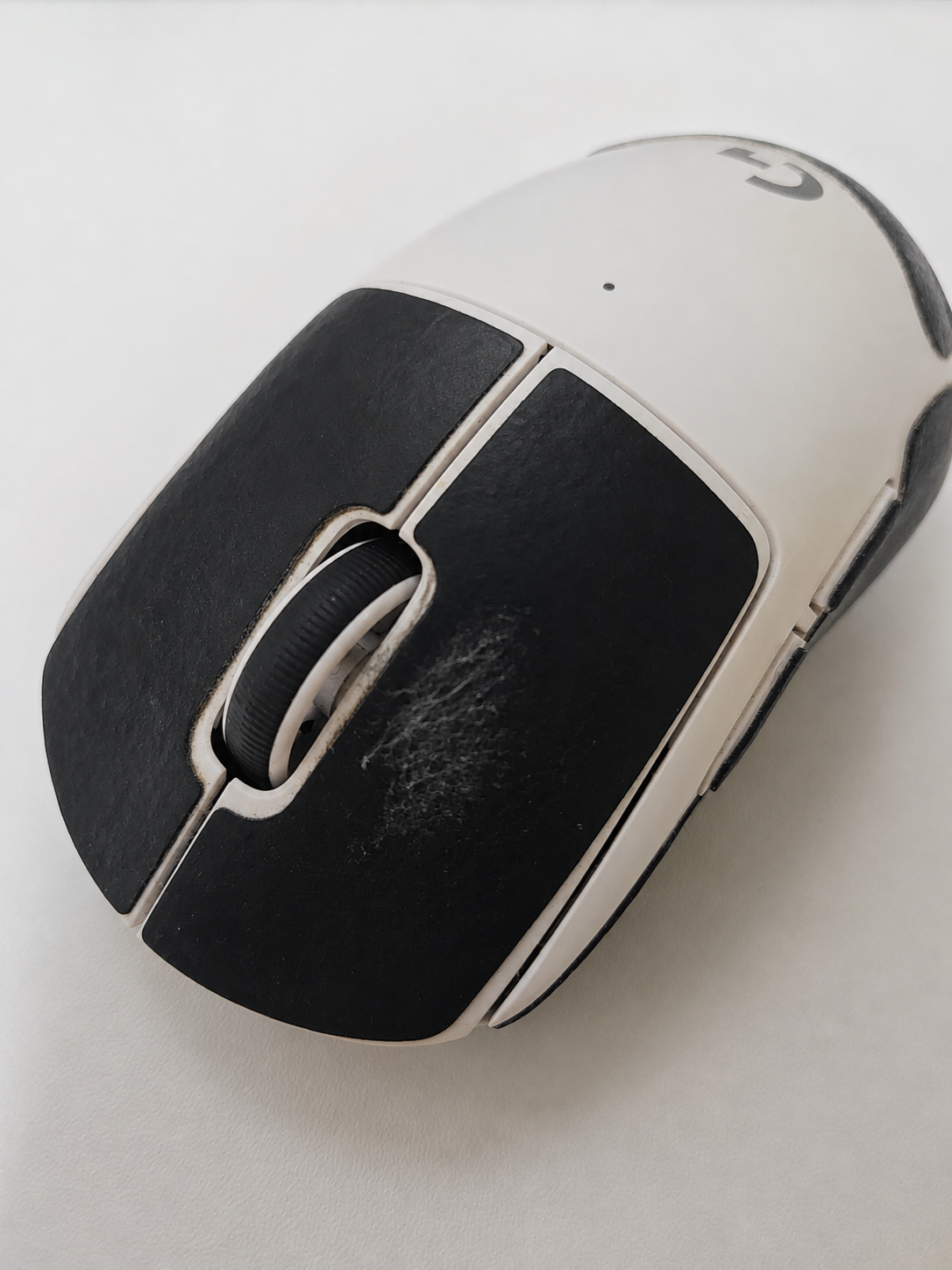 G PRO X SUPERLIGHTのクリック部分とグリップの摩耗